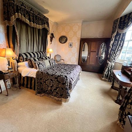 Ye Olde Bell Hotel & Spa Retford Exterior foto